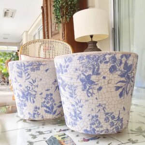 Cachepot Em Cerâmica com Desenho de Flores Azul